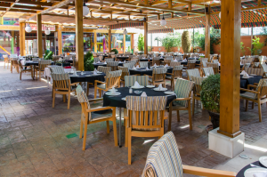 terraza restaurante el guerra huetor vega1